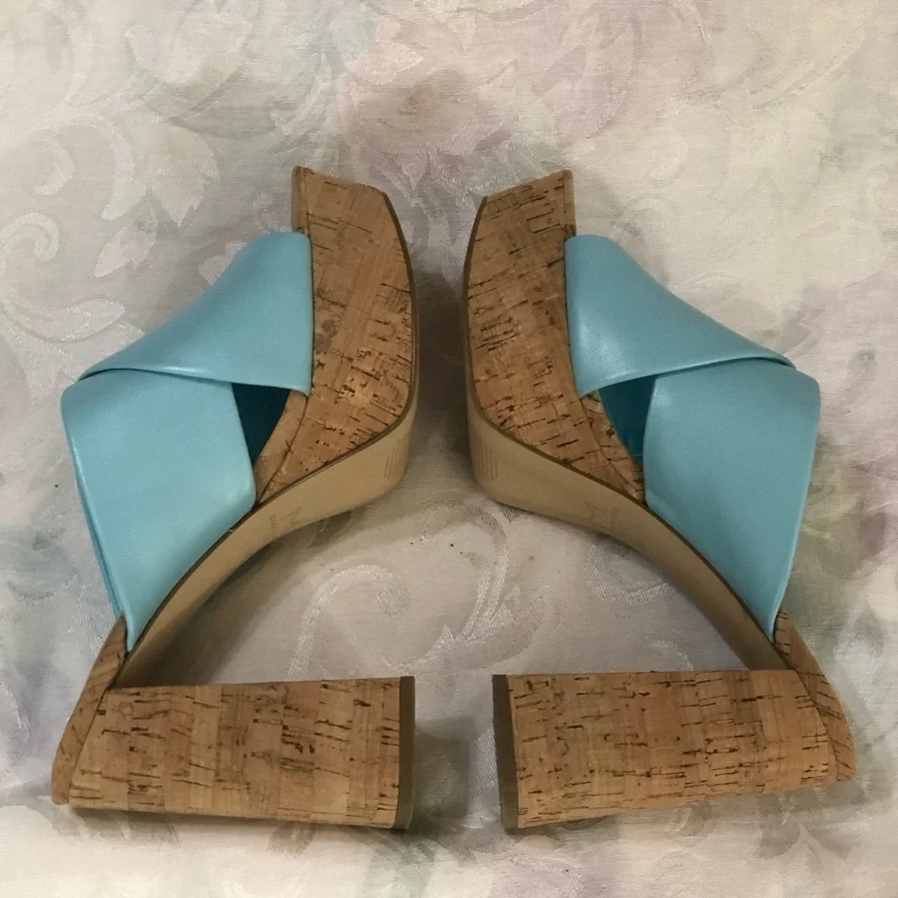 Marc Fisher Farlow Aqua Crisscross Platform High Cork Heel Sandals sz 8.5
